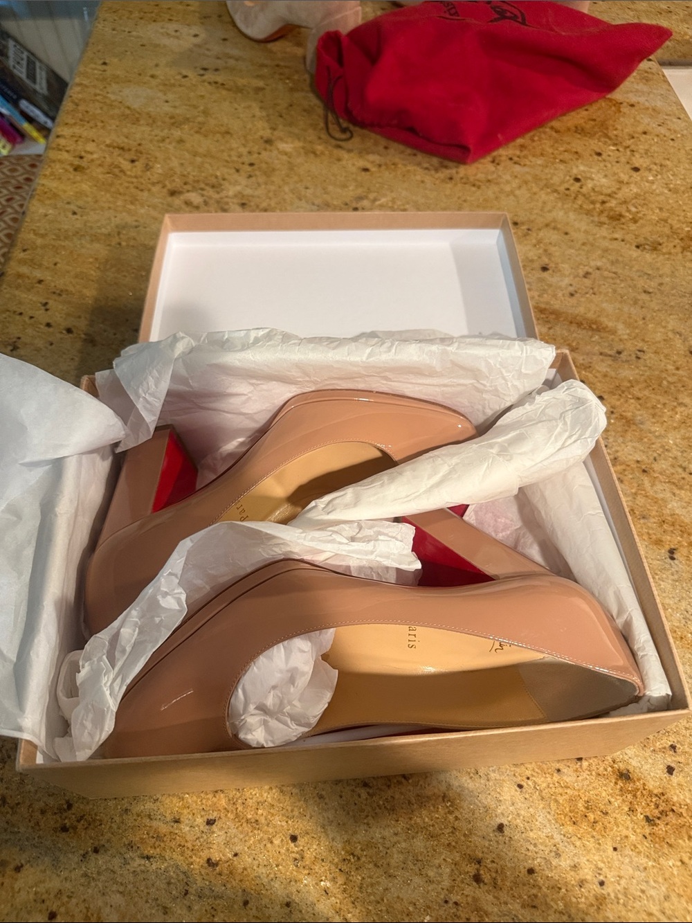 Never worn Louboutin 7.5 nude heels - Picture 2 of 8